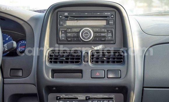 Gura Imported Nissan NP 300 White Imodoka i Import - Dubai mu Uganda Gura Imported Nissan NP 300 White Imodoka i Import - Dubai mu Uganda