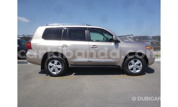 Gura Imported Toyota Land Cruiser Other Imodoka i Import - Dubai mu Uganda Gura Imported Toyota Land Cruiser Other Imodoka i Import - Dubai mu Uganda
