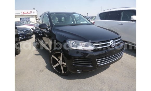 Gura Imported Volkswagen Touareg Black Imodoka i Import - Dubai mu Uganda Gura Imported Volkswagen Touareg Black Imodoka i Import - Dubai mu Uganda