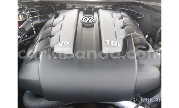 Gura Imported Volkswagen Touareg Black Imodoka i Import - Dubai mu Uganda Gura Imported Volkswagen Touareg Black Imodoka i Import - Dubai mu Uganda