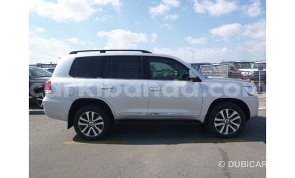 Gura Imported Toyota Land Cruiser Other Imodoka i Import - Dubai mu Uganda Gura Imported Toyota Land Cruiser Other Imodoka i Import - Dubai mu Uganda