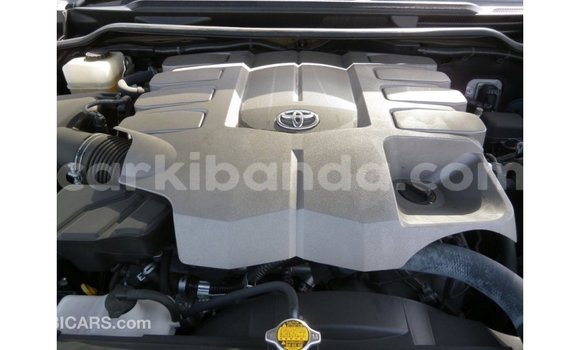 Buy Import Toyota Land Cruiser Black Car in Import - Dubai in Uganda Buy Import Toyota Land Cruiser Black Car in Import - Dubai in Uganda