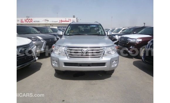 Buy Import Toyota Land Cruiser Other Car in Import - Dubai in Uganda Buy Import Toyota Land Cruiser Other Car in Import - Dubai in Uganda