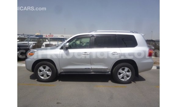 Buy Import Toyota Land Cruiser Other Car in Import - Dubai in Uganda Buy Import Toyota Land Cruiser Other Car in Import - Dubai in Uganda