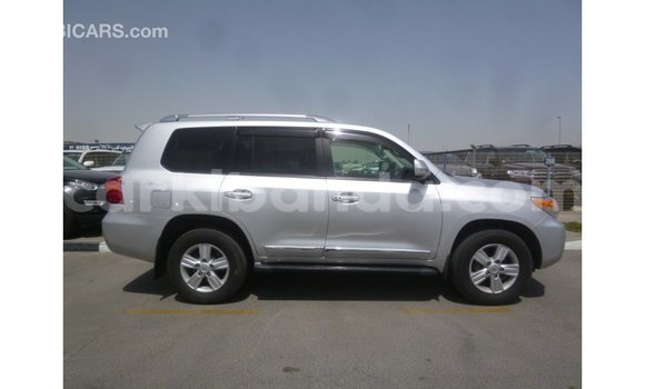 Buy Import Toyota Land Cruiser Other Car in Import - Dubai in Uganda Buy Import Toyota Land Cruiser Other Car in Import - Dubai in Uganda