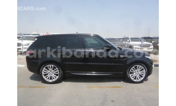 Gura Imported Land Rover Range Rover Black Imodoka i Import - Dubai mu Uganda Gura Imported Land Rover Range Rover Black Imodoka i Import - Dubai mu Uganda