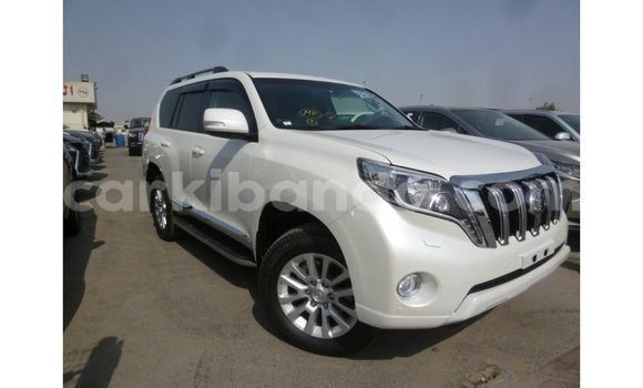 Gura Imported Toyota Prado White Imodoka i Import - Dubai mu Uganda Gura Imported Toyota Prado White Imodoka i Import - Dubai mu Uganda