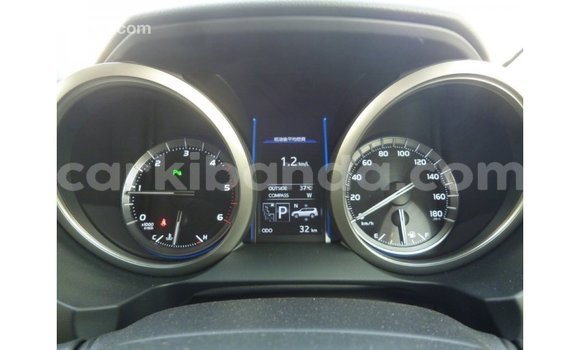 Gura Imported Toyota Prado White Imodoka i Import - Dubai mu Uganda Gura Imported Toyota Prado White Imodoka i Import - Dubai mu Uganda