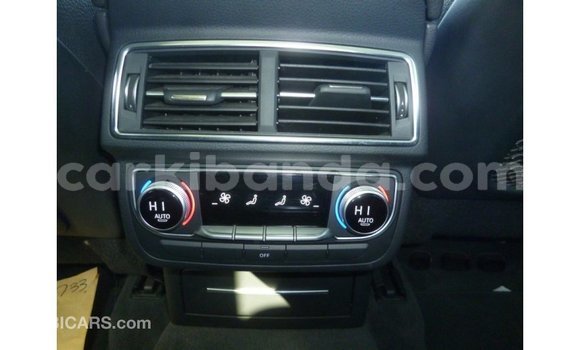 Nunua Imported Audi Q7 Nyingine Gari ndani ya Import - Dubai nchini Uganda Nunua Imported Audi Q7 Nyingine Gari ndani ya Import - Dubai nchini Uganda