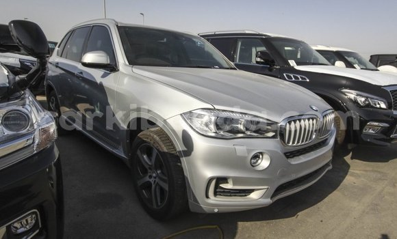 Nunua Imported BMW X5 Nyingine Gari ndani ya Import - Dubai nchini Uganda Nunua Imported BMW X5 Nyingine Gari ndani ya Import - Dubai nchini Uganda