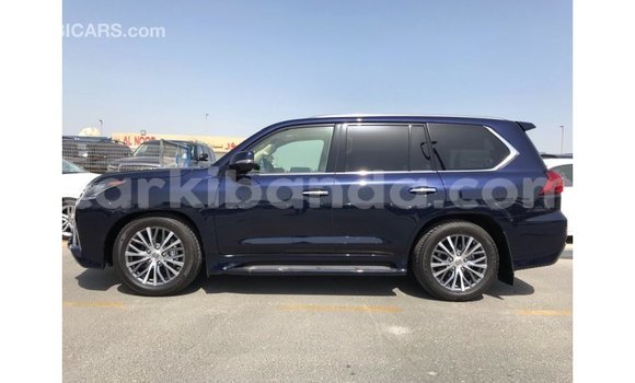 Nunua Imported Lexus LX Bluu Gari ndani ya Import - Dubai nchini Uganda Nunua Imported Lexus LX Bluu Gari ndani ya Import - Dubai nchini Uganda