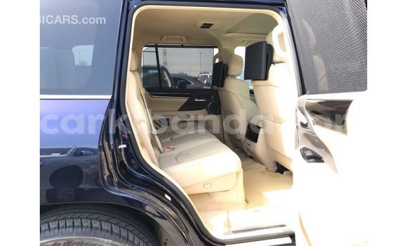 Nunua Imported Lexus LX Bluu Gari ndani ya Import - Dubai nchini Uganda Nunua Imported Lexus LX Bluu Gari ndani ya Import - Dubai nchini Uganda