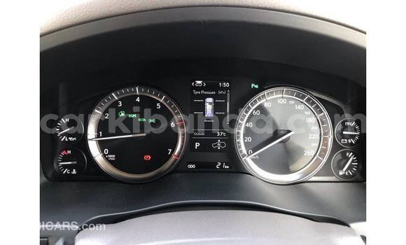 Nunua Imported Lexus LX Bluu Gari ndani ya Import - Dubai nchini Uganda Nunua Imported Lexus LX Bluu Gari ndani ya Import - Dubai nchini Uganda