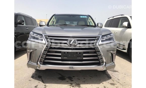 Acheter Import Voiture Lexus LX Autre à Import - Dubai, Ouganda Acheter Import Voiture Lexus LX Autre à Import - Dubai, Ouganda