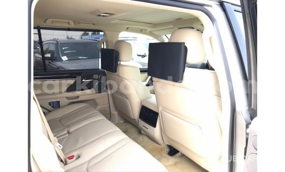 Acheter Import Voiture Lexus LX Autre à Import - Dubai, Ouganda Acheter Import Voiture Lexus LX Autre à Import - Dubai, Ouganda