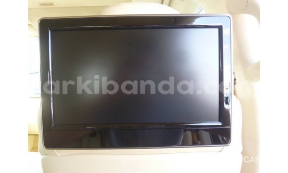 Nunua Imported Lexus LX Nyeusi Gari ndani ya Import - Dubai nchini Uganda Nunua Imported Lexus LX Nyeusi Gari ndani ya Import - Dubai nchini Uganda