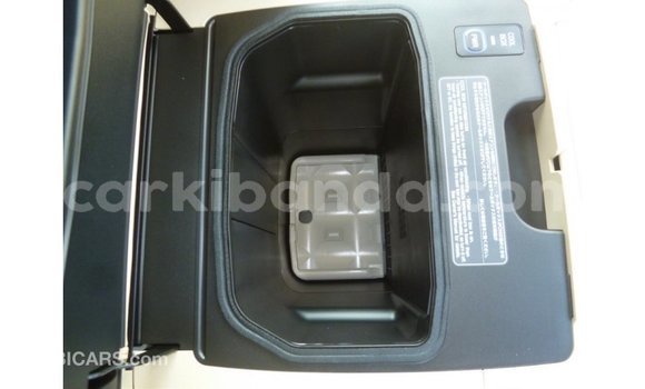 Nunua Imported Lexus LX Nyeusi Gari ndani ya Import - Dubai nchini Uganda Nunua Imported Lexus LX Nyeusi Gari ndani ya Import - Dubai nchini Uganda