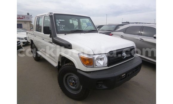 Buy Import Toyota Land Cruiser White Car in Import - Dubai in Uganda Buy Import Toyota Land Cruiser White Car in Import - Dubai in Uganda