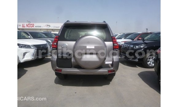 Acheter Import Voiture Toyota Prado Autre à Import - Dubai, Ouganda Acheter Import Voiture Toyota Prado Autre à Import - Dubai, Ouganda