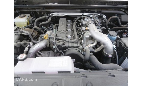 Gura Imported Toyota Prado Brown Imodoka i Import - Dubai mu Uganda Gura Imported Toyota Prado Brown Imodoka i Import - Dubai mu Uganda