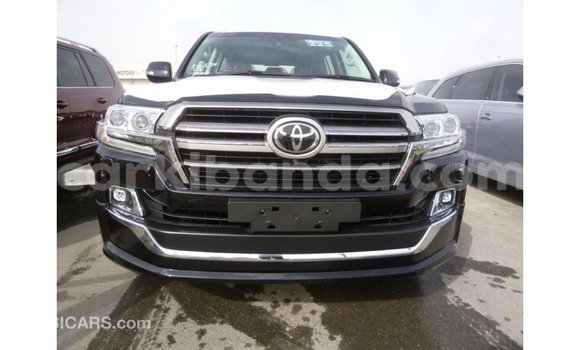 Acheter Import Voiture Toyota Land Cruiser Noir à Import - Dubai, Ouganda Acheter Import Voiture Toyota Land Cruiser Noir à Import - Dubai, Ouganda