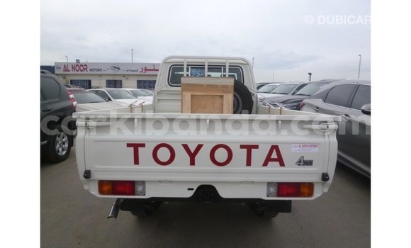 Buy Import Toyota Land Cruiser White Car in Import - Dubai in Uganda Buy Import Toyota Land Cruiser White Car in Import - Dubai in Uganda