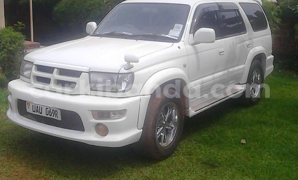 Buy Used Toyota Hilux Surf White Car in Arua in Uganda Buy Used Toyota Hilux Surf White Car in Arua in Uganda