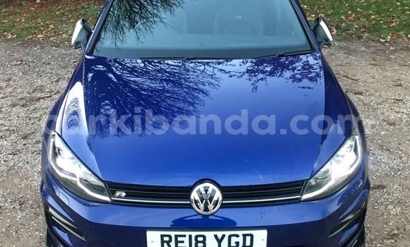 Gura Yakoze Volkswagen Golf GTI Blue Imodoka i Kampala mu Uganda Gura Yakoze Volkswagen Golf GTI Blue Imodoka i Kampala mu Uganda
