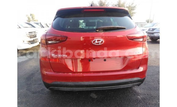 Gura Imported Hyundai Tucson Red Imodoka i Import - Dubai mu Uganda Gura Imported Hyundai Tucson Red Imodoka i Import - Dubai mu Uganda