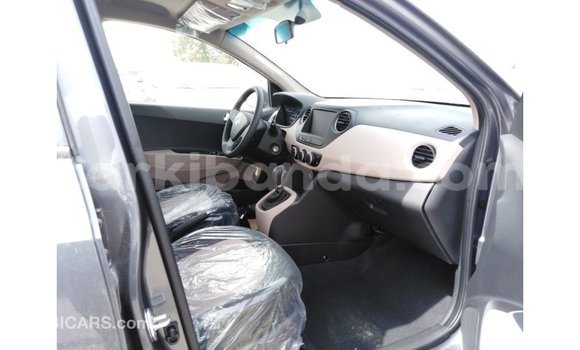 Buy Import Hyundai i10 Other Car in Import - Dubai in Uganda Buy Import Hyundai i10 Other Car in Import - Dubai in Uganda