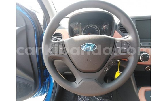 Gura Imported Hyundai i10 Blue Imodoka i Import - Dubai mu Uganda Gura Imported Hyundai i10 Blue Imodoka i Import - Dubai mu Uganda