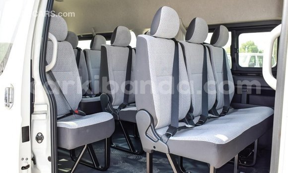 Buy Import Toyota Hiace White Car in Import - Dubai in Uganda Buy Import Toyota Hiace White Car in Import - Dubai in Uganda