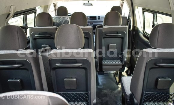Buy Import Toyota Hiace White Car in Import - Dubai in Uganda Buy Import Toyota Hiace White Car in Import - Dubai in Uganda