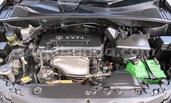 Gura Yakoze Toyota Harrier Black Imodoka i Kampala mu Uganda Gura Yakoze Toyota Harrier Black Imodoka i Kampala mu Uganda