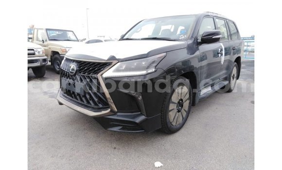 Gura Imported Lexus LX Black Imodoka i Import - Dubai mu Uganda Gura Imported Lexus LX Black Imodoka i Import - Dubai mu Uganda