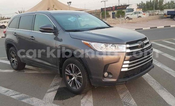 Buy Import Toyota Highlander Other Car in Import - Dubai in Uganda Buy Import Toyota Highlander Other Car in Import - Dubai in Uganda