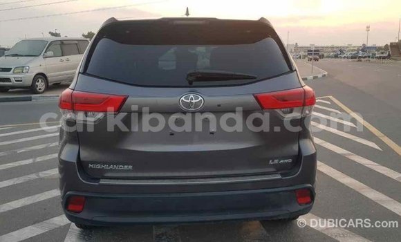 Buy Import Toyota Highlander Other Car in Import - Dubai in Uganda Buy Import Toyota Highlander Other Car in Import - Dubai in Uganda