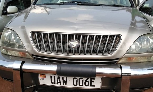 Buy Used Toyota Harrier Brown Car in Kampala in Uganda Buy Used Toyota Harrier Brown Car in Kampala in Uganda