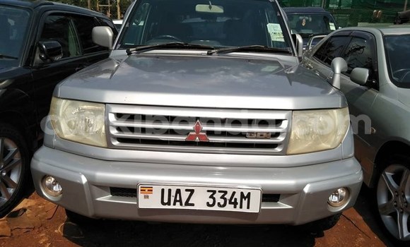 Buy Used Mitsubishi Pajero Silver Car in Kampala in Uganda Buy Used Mitsubishi Pajero Silver Car in Kampala in Uganda