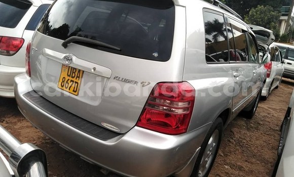 Buy Used Toyota Kluger Silver Car in Kampala in Uganda Buy Used Toyota Kluger Silver Car in Kampala in Uganda