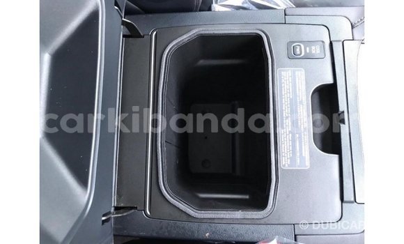 Acheter Import Voiture Lexus LX Blanc à Import - Dubai, Ouganda Acheter Import Voiture Lexus LX Blanc à Import - Dubai, Ouganda