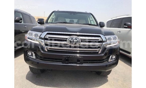 Gura Imported Toyota Land Cruiser Black Imodoka i Import - Dubai mu Uganda Gura Imported Toyota Land Cruiser Black Imodoka i Import - Dubai mu Uganda