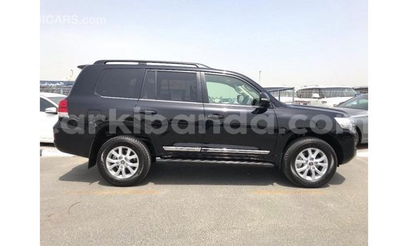 Gura Imported Toyota Land Cruiser Black Imodoka i Import - Dubai mu Uganda Gura Imported Toyota Land Cruiser Black Imodoka i Import - Dubai mu Uganda
