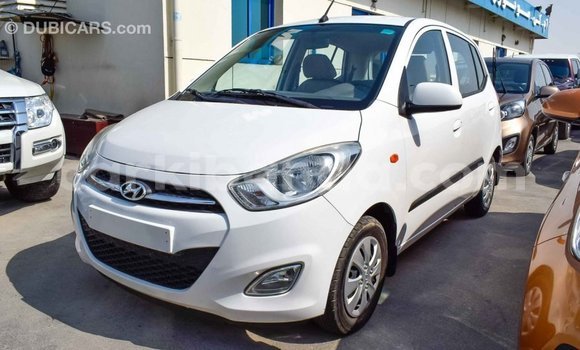 Buy Import Hyundai i10 White Car in Import - Dubai in Uganda Buy Import Hyundai i10 White Car in Import - Dubai in Uganda