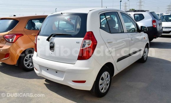 Buy Import Hyundai i10 White Car in Import - Dubai in Uganda Buy Import Hyundai i10 White Car in Import - Dubai in Uganda