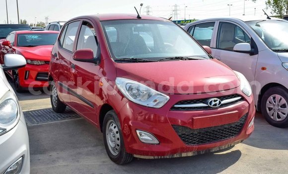 Gura Imported Hyundai i10 Red Imodoka i Import - Dubai mu Uganda Gura Imported Hyundai i10 Red Imodoka i Import - Dubai mu Uganda