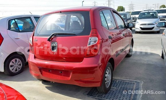 Gura Imported Hyundai i10 Red Imodoka i Import - Dubai mu Uganda Gura Imported Hyundai i10 Red Imodoka i Import - Dubai mu Uganda