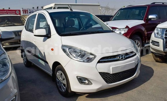 Nunua Imported Hyundai i10 Nyeupe Gari ndani ya Import - Dubai nchini Uganda Nunua Imported Hyundai i10 Nyeupe Gari ndani ya Import - Dubai nchini Uganda