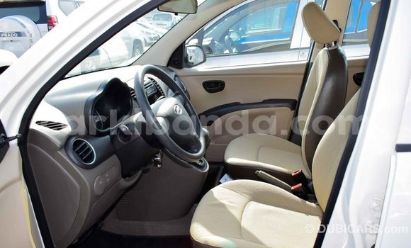 Nunua Imported Hyundai i10 Nyeupe Gari ndani ya Import - Dubai nchini Uganda Nunua Imported Hyundai i10 Nyeupe Gari ndani ya Import - Dubai nchini Uganda