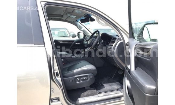 Nunua Imported Lexus LX Nyingine Gari ndani ya Import - Dubai nchini Uganda Nunua Imported Lexus LX Nyingine Gari ndani ya Import - Dubai nchini Uganda